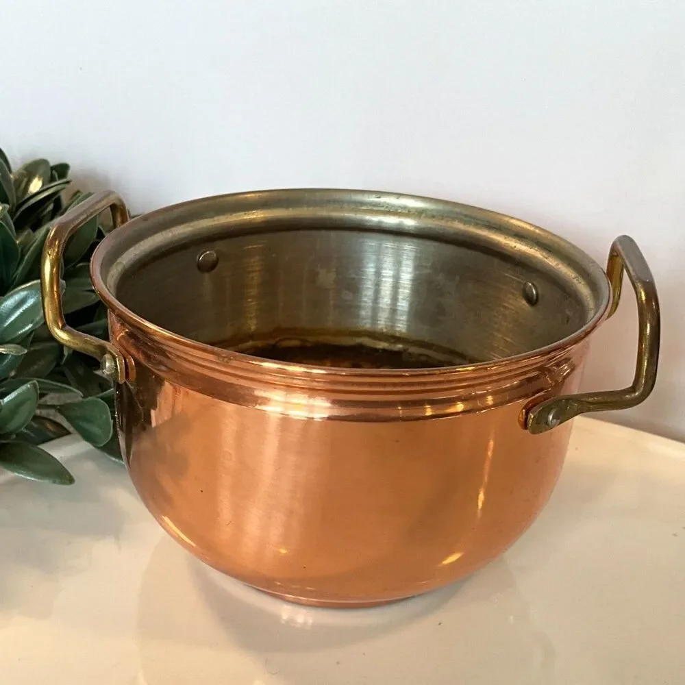 Sweet little vintage copper pot; made in Korea must see